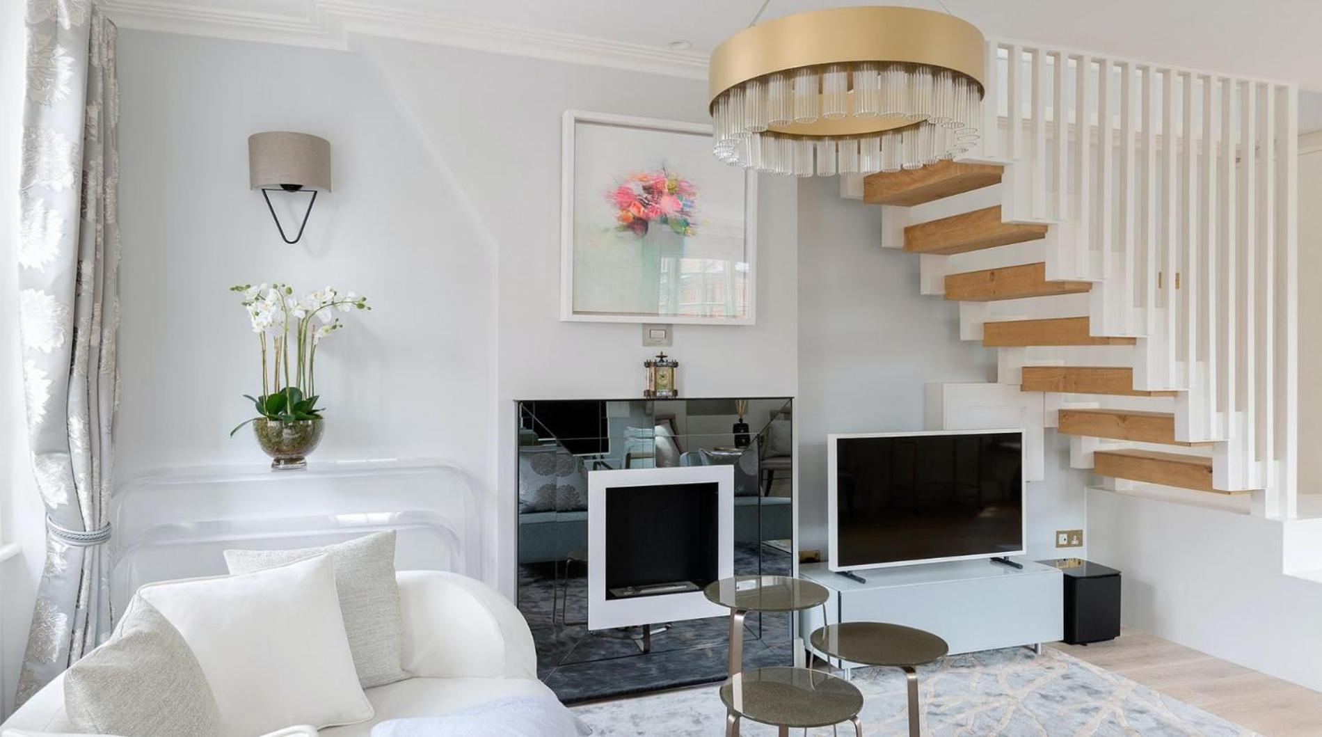 Pocket Full Of Pearls 1 Bedroom Duplex Penthouse *
